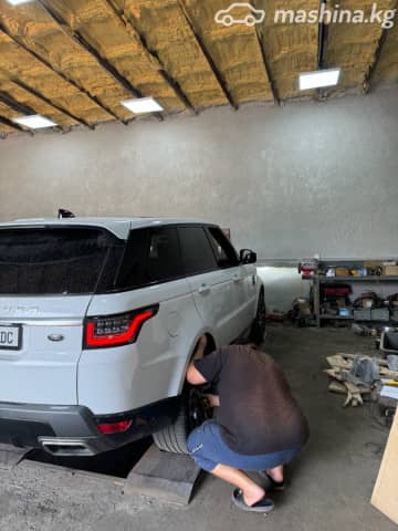 Land Rover Range Rover Sport II Рестайлинг 3.0 AT 4WD