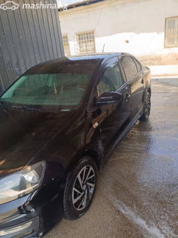 Volkswagen Polo V Рестайлинг 1.6 AT