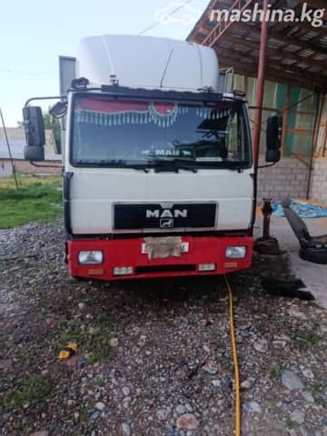 MAN 8