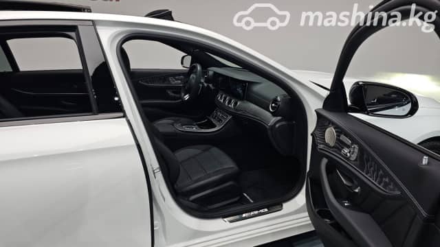 Mercedes-Benz E-Класс AMG V (W213) Рестайлинг 53 AMG 3.0 AT 4WD