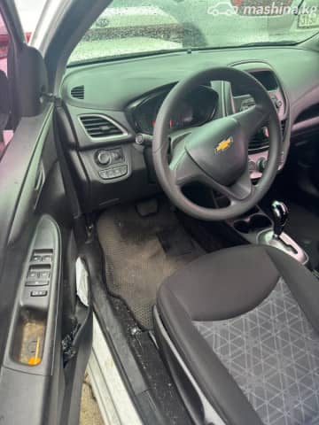 Chevrolet Spark IV 1.0 CVT