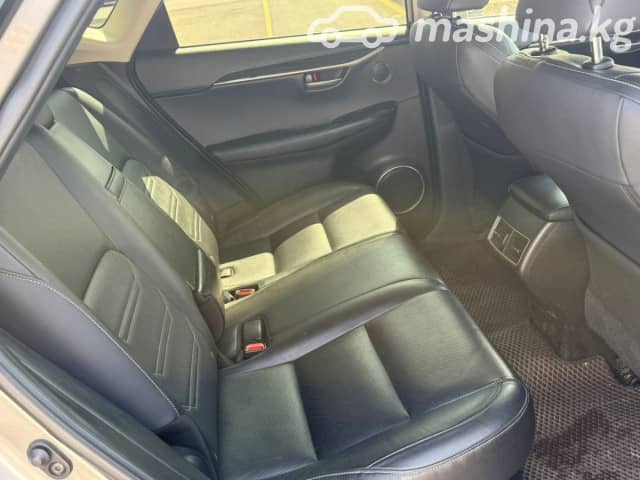 Lexus NX I 300h 2.5hyb CVT 4WD