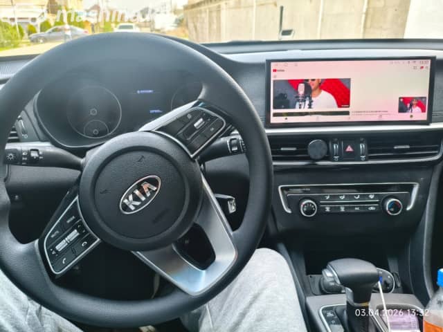 Kia K5 II 2.0 AT