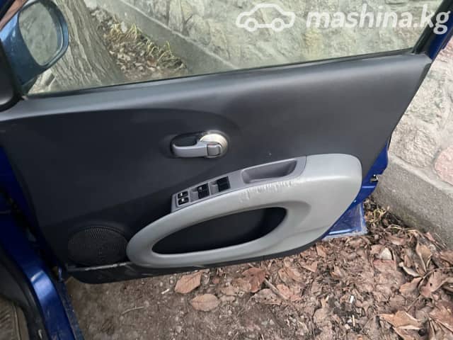 Nissan March III (K12) 1.4 AT 4WD