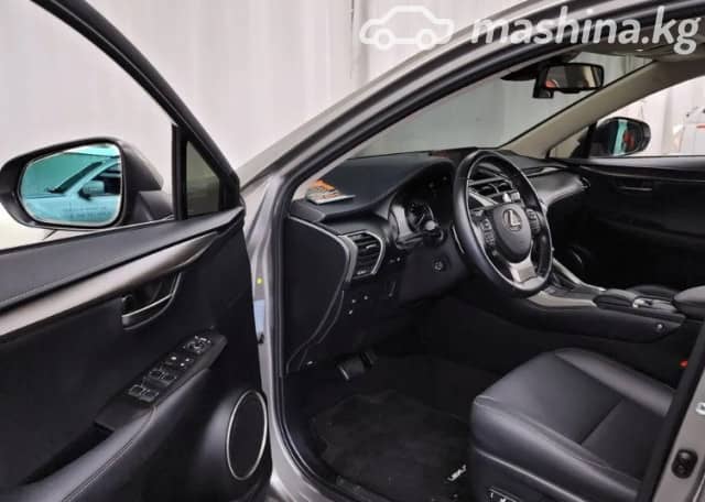 Lexus NX I Рестайлинг 300h 2.5hyb CVT 4WD