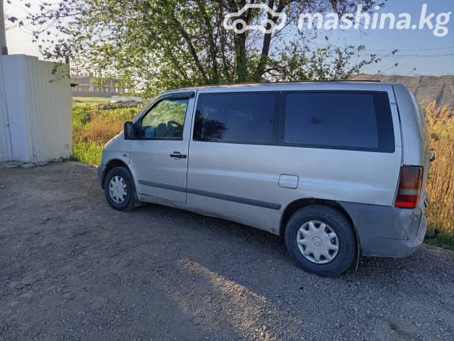 Mercedes-Benz Vito I (W638) 110 CDI L1 2.2d MT