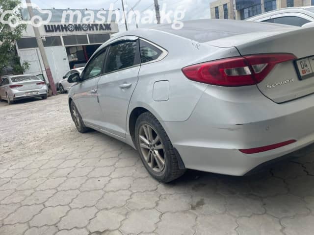 Hyundai Sonata VII (LF) LPi 2.0 AT