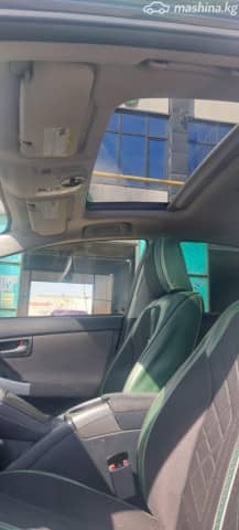 Toyota Prius III Рестайлинг (XW30) 1.8hyb AT