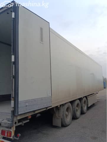Schmitz Cargobull SKO