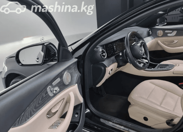 Mercedes-Benz E-Класс V (W213, S213, C238) Рестайлинг 350 2.0 AT 4WD