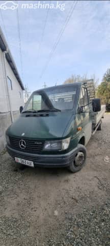 Mercedes-Benz Бортовой (4х2)