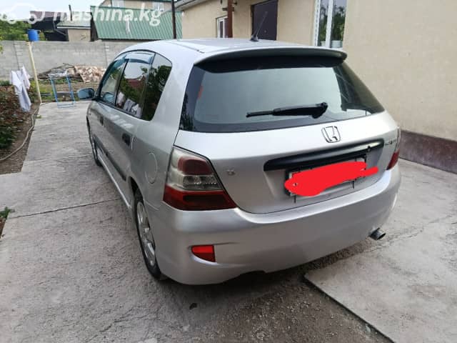 Honda Civic VII Рестайлинг 1.6 AT