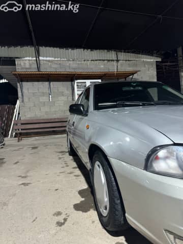 Daewoo Nexia I Рестайлинг 1.6 MT