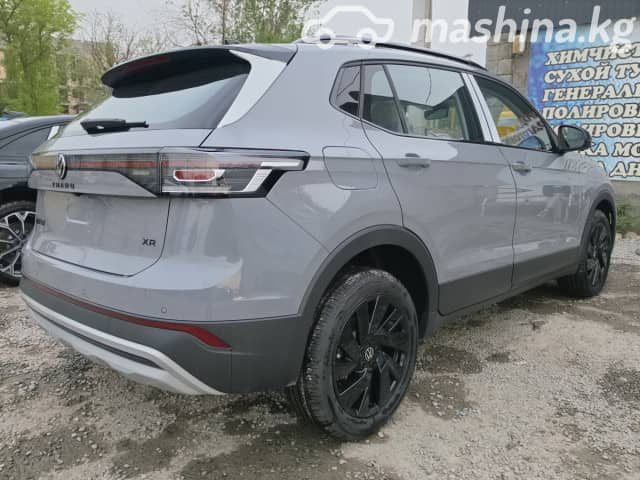 Volkswagen Tharu XR 1.5 AT