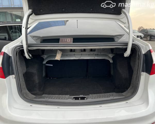 Ford Fiesta Mk6 Рестайлинг 1.6 AMT