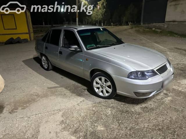 Daewoo Nexia I Рестайлинг 1.5 MT