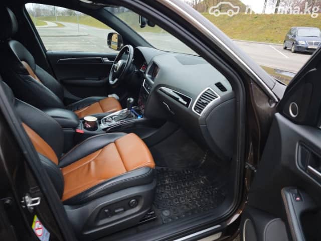 Audi Q5 I (8R) Рестайлинг 3.0d AMT 4WD