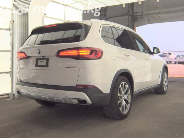 BMW X5 IV (G05/G18) 40i 3.0 AT 4WD