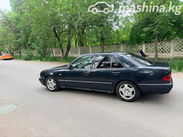 Mercedes-Benz E-Класс II (W210, S210) 320 3.2 AT
