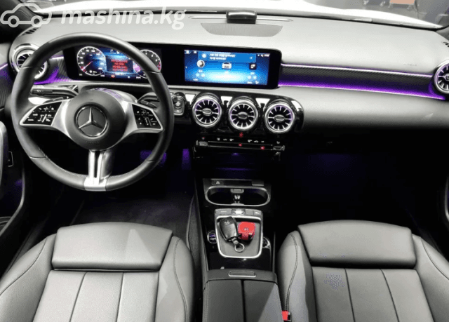 Mercedes-Benz A-Класс IV (W177) Рестайлинг 180 1.3 AMT