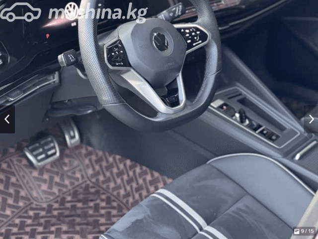Volkswagen Golf VIII 1.4 AT
