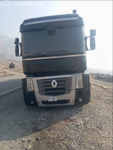 Renault Magnum