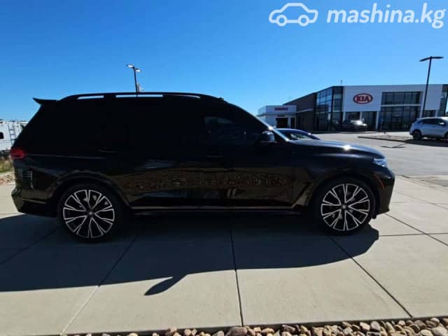 BMW X7 I (G07) M50i 4.4 AT 4WD