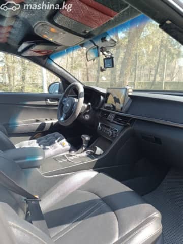 Kia K5 II 2.0 AT