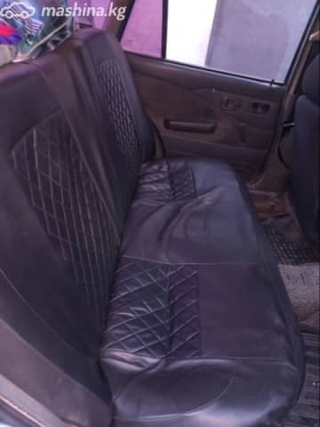 Daewoo Nexia I 1.5 MT