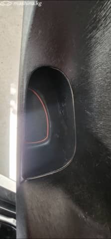 Toyota Prius III Рестайлинг (XW30) Plug-in Hybrid 1.8hyb AT