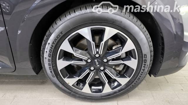 Kia Carnival IV 2.2d AT