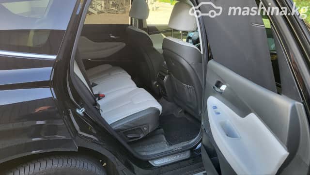 Hyundai Santa Fe IV Рестайлинг 2.2d AMT 4WD
