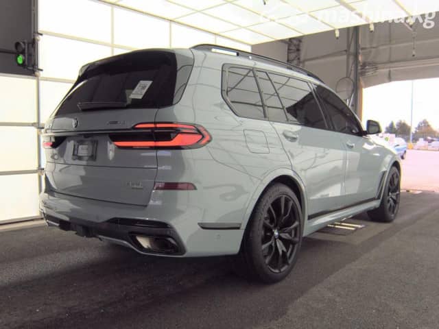 BMW X7 I (G07) Рестайлинг 40i 3.0 AT 4WD