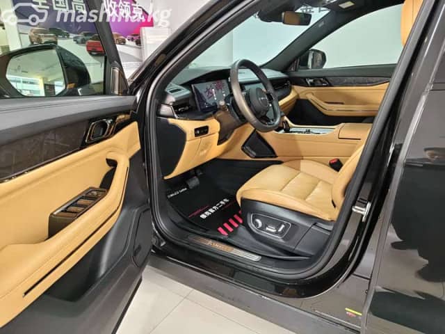 Lynk & Co 09 EM-P 2.0hyb AT 4WD