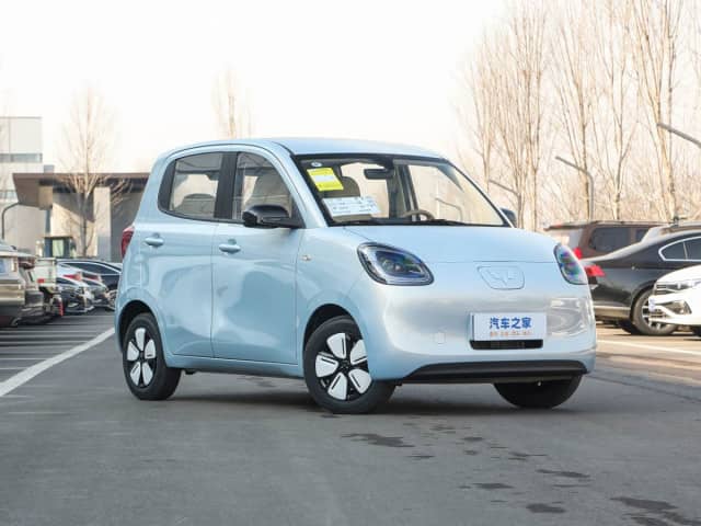 Wuling Mini EV 13.8 kWh Electro AT