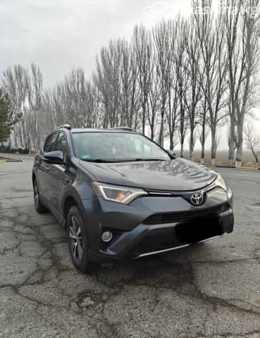 Toyota RAV4 IV (XA40) Рестайлинг 2.5 AT 4WD