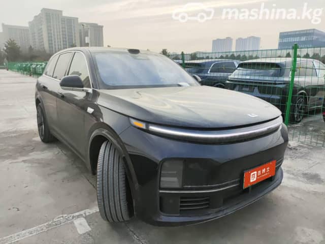 LiXiang L7 Рестайлинг 1.5hyb AT 4WD