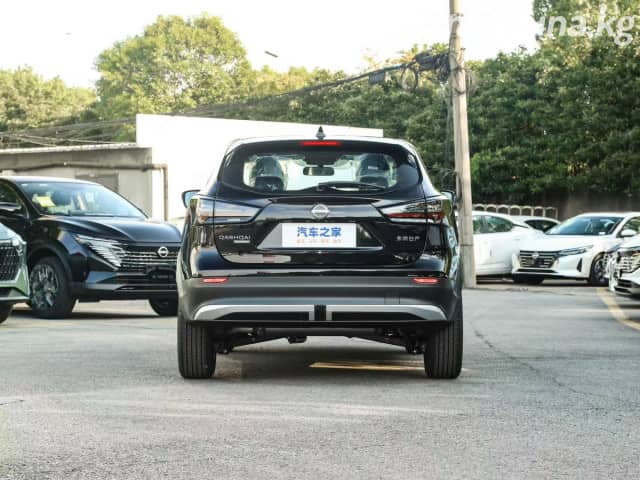 Nissan Qashqai II Рестайлинг 2 2.0 CVT