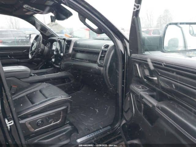 RAM 1500 V Quad Cab 5.7 AT 4WD