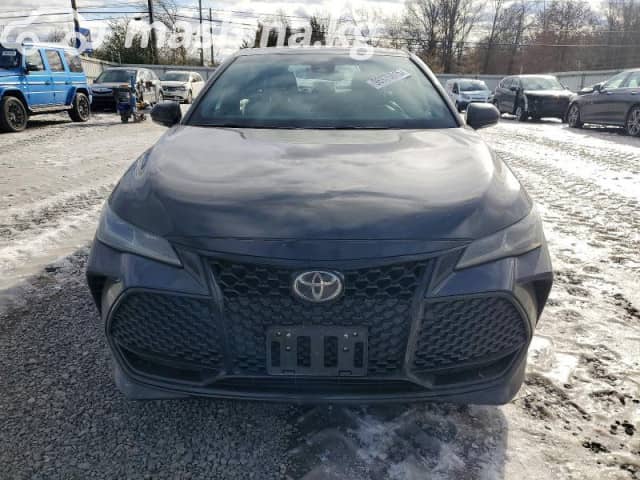 Toyota Avalon V 3.5 AT