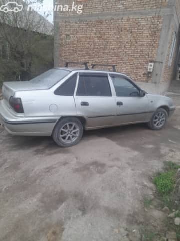 Daewoo Nexia I 1.5 MT