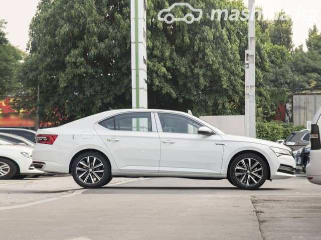Skoda Superb III 1.4 AT