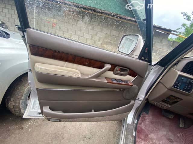 Toyota Land Cruiser 80 Series Рестайлинг 4.5 AT 4WD