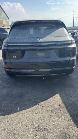 LiXiang L7 Рестайлинг 1.5hyb AT 4WD