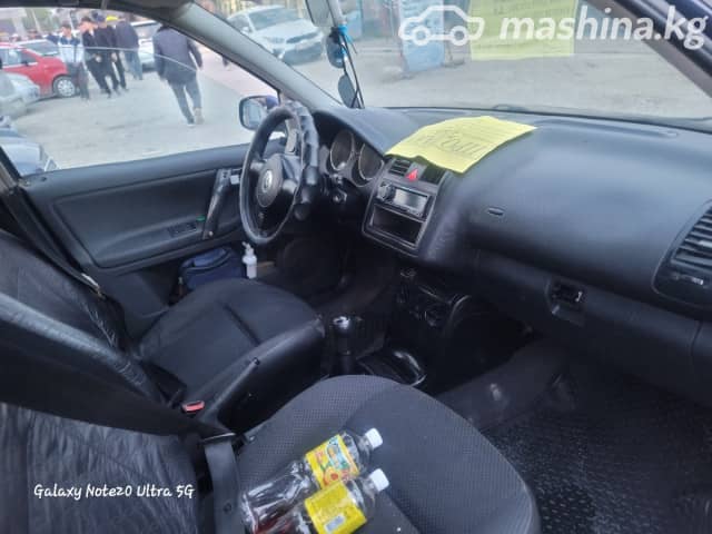 Volkswagen Polo III Рестайлинг 1.4 MT