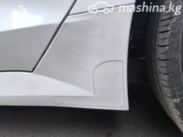 Kia K5 III LPi 2.0 AT