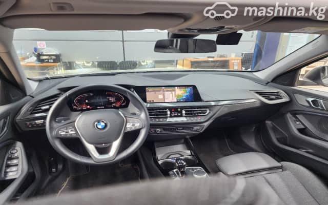 BMW 1 серии III (F40) 120i 2.0 AMT