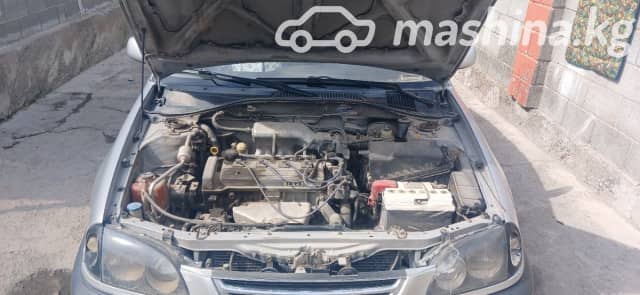 Toyota Avensis I 1.8 MT