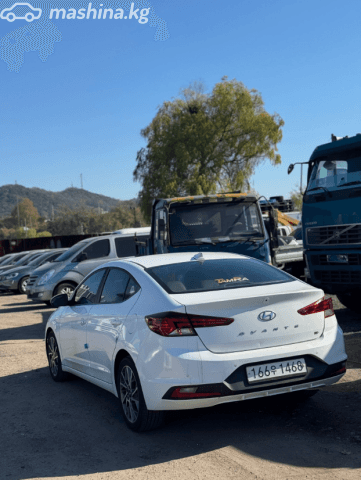 Hyundai Avante VI Рестайлинг 1.6 AMT
