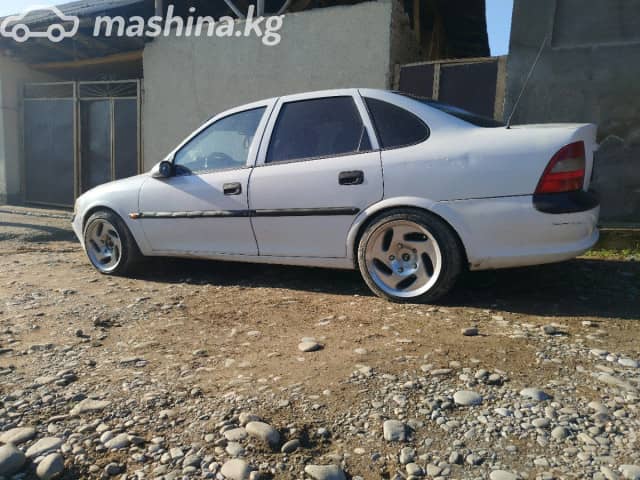 Opel Vectra B 1.6 MT